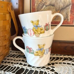 CorningWare Vintage Holiday Christmas Teddy Bear Mugs‎ Set of 2